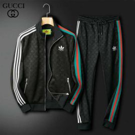 Picture of Gucci SweatSuits _SKUGucciM-3XL24cn0628524